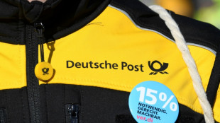 Deutsche Post will vorzeitig das Briefporto erh&ouml;hen