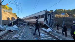 Jefe de gobierno espa&ntilde;ol promete "absoluta transparencia" sobre causas de accidente ferroviario