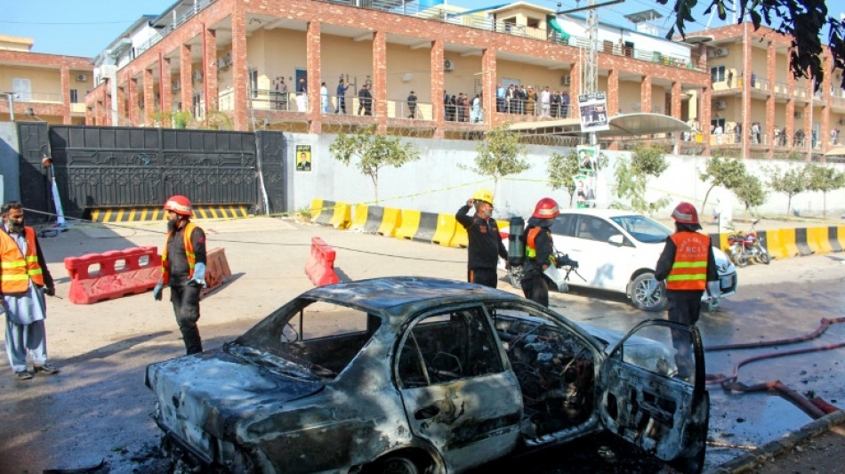 Atentado suicida em Islamabad deixa 12 mortos