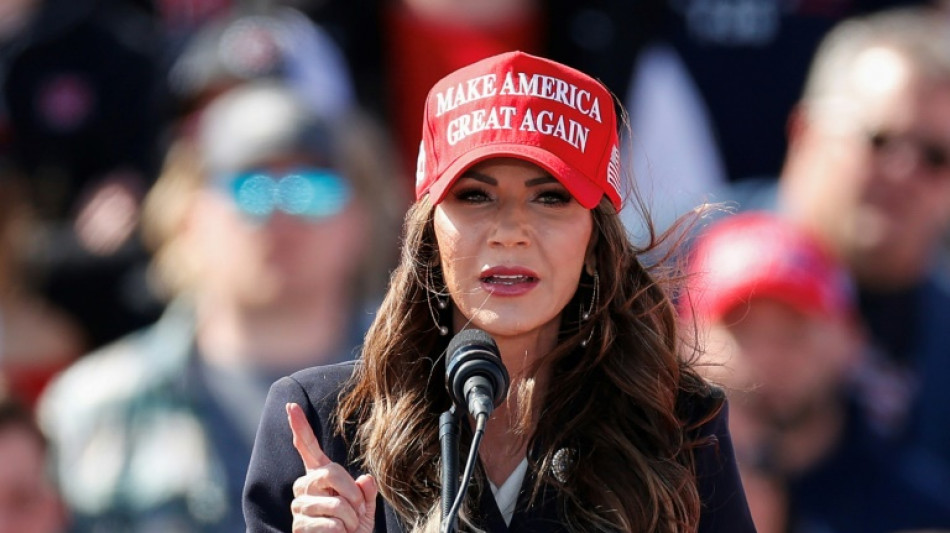 Governadora aliada de Trump reconhece ter matado cadela 'indom&aacute;vel'
