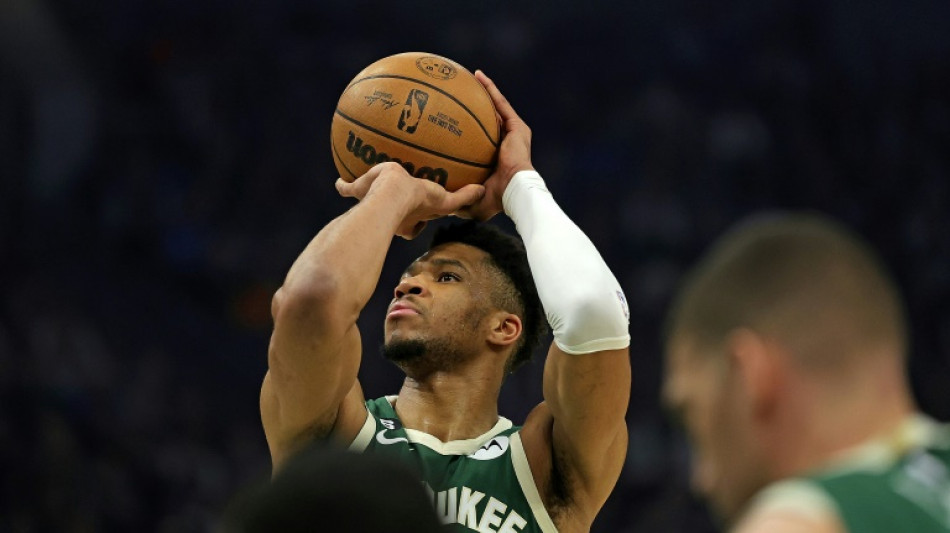 NBA: la saison des Bucks un &eacute;chec ? "Non" r&eacute;plique s&egrave;chement Antetokounmpo