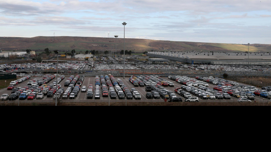 Fiom, 'la fuga di Stellantis', in 4 anni -9.600 dipendenti