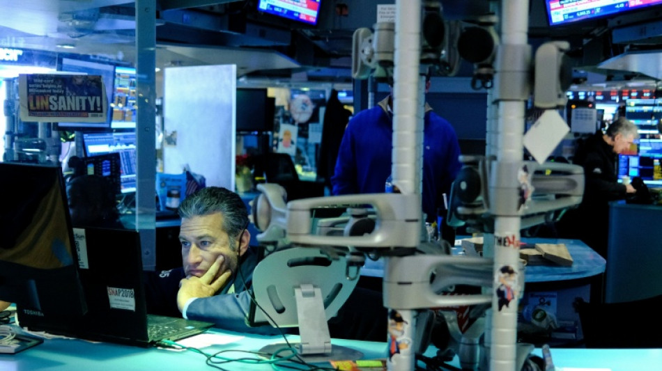 Wall Street ouvre en ordre dispers&eacute;, surprise par le PIB am&eacute;ricain