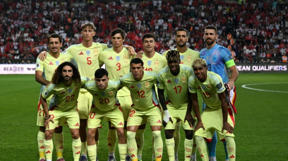 Espanha desbanca Argentina do topo do ranking da Fifa; Brasil cai para 6º