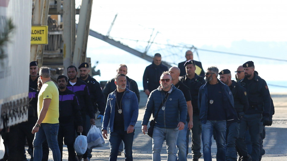 Ue, intesa Roma-Tirana non pu&ograve; frapporsi a diritto europeo