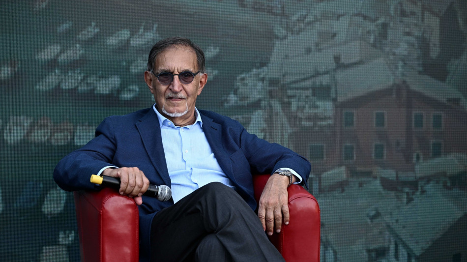 La Russa, violenza inaccettabile di centinaia delinquenti