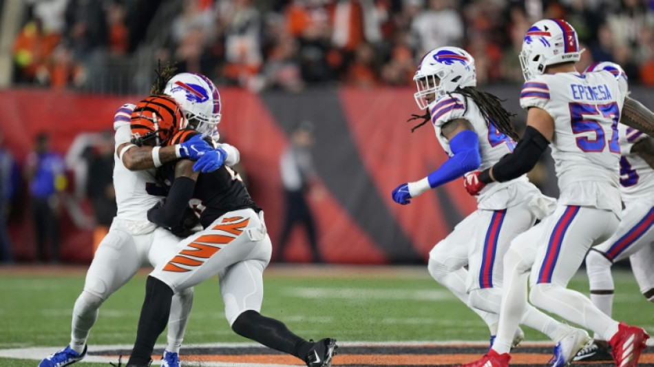 NFL: "am&eacute;lioration remarquable" du joueur des Bills, au r&eacute;veil apr&egrave;s sa crise cardiaque