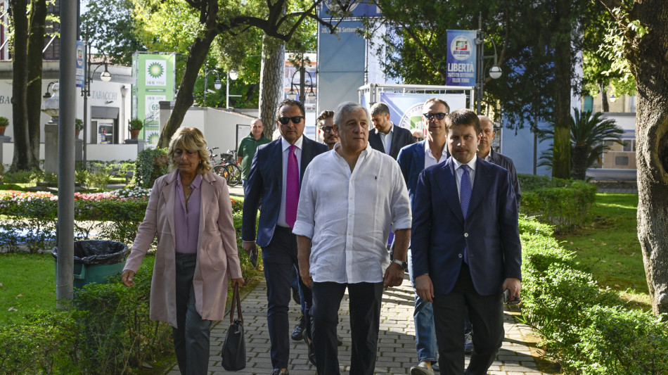 Tajani, 'italiani tranquilli, Putin non ci attaccherà'