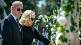 A Uvalde, Biden absorbe la douleur d'une ville traumatis&eacute;e