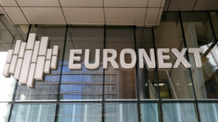 La Bourse de Paris en l&eacute;g&egrave;re hausse, mais prudente
