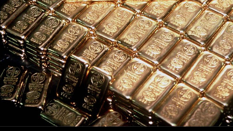 L'oro sale a 4.462 dollari, nuovo balzo per l'argento