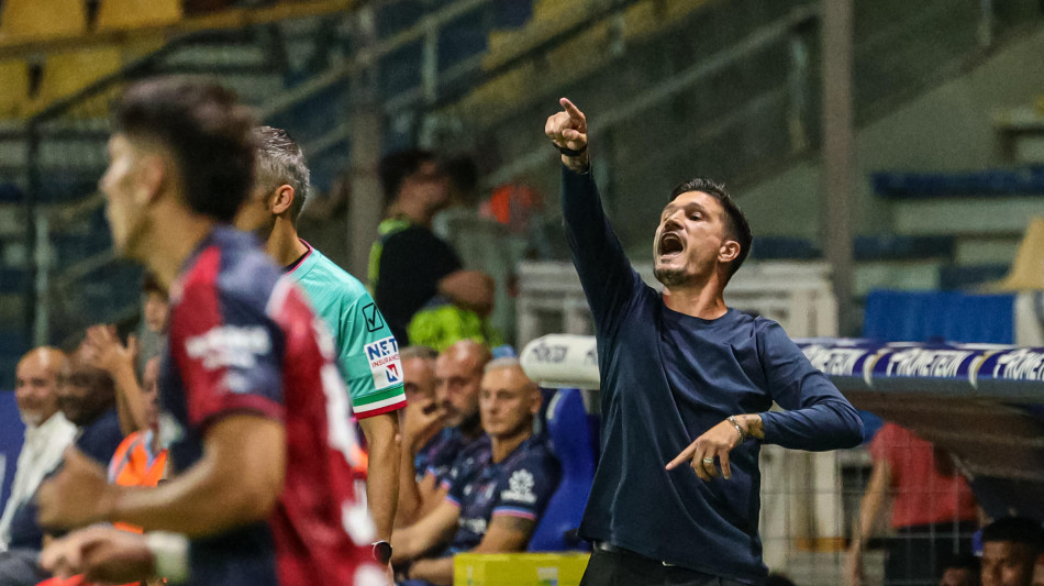 Pisacane, 'il Cagliari sta bene, pronti a giocarcela con l'Inter'