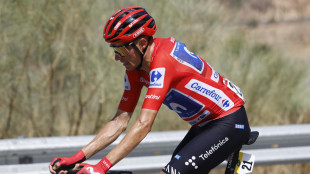 Vuelta: Omrzel vince la 12/a tappa, Mas allunga sugli altri big
