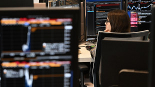 Borsa: l'Europa conferma il rialzo, calano i rendimenti dei titoli Stato