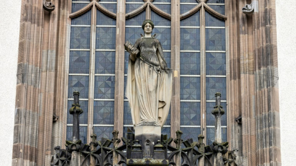 Lebenslange Haft f&uuml;r Vater nach Mord an kleinem Sohn vor zehn Jahren