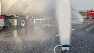 Ancora chiusa A1, in corso travaso del Gpl