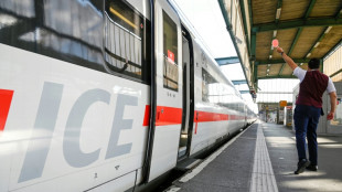 Tarifstreit: EVG weist j&uuml;ngstes Angebot der Bahn als "unzureichend" zur&uuml;ck