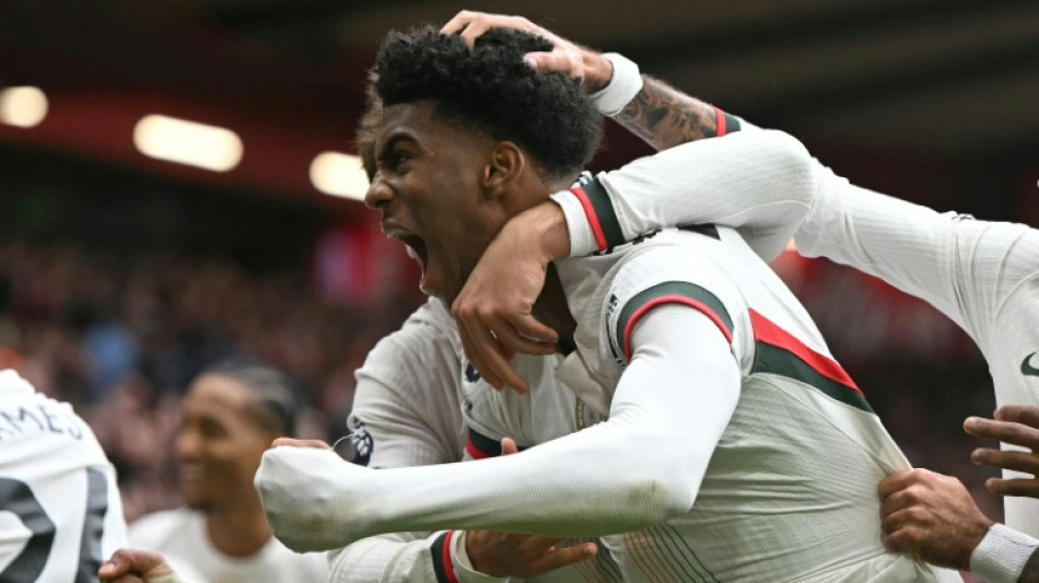 Chelsea sink Forest to ramp up pressure on winless Postecoglou