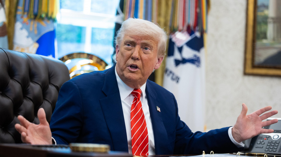 'Trump aperto a incontrare Putin-Zelensky in Turchia'