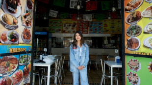 "Peor que la pandemia": redadas migratorias paralizan el comercio en Los Ángeles