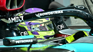 Hamilton domina y Verstappen patina en un fr&iacute;o arranque del GP de Las Vegas