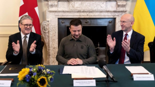 Selenskyj fordert Westen in London zu Hilfe f&uuml;r "weitreichende Schl&auml;ge" auf