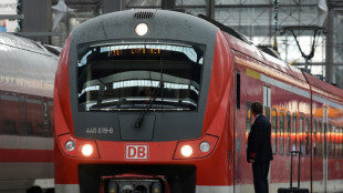 Bahnverkehr in Berlin nach Kabelbrand gest&ouml;rt - auch Fernz&uuml;ge umgeleitet