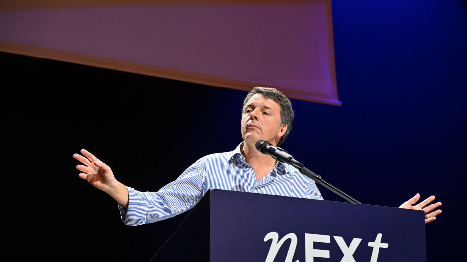 Renzi, oggi il centro ha senso se &egrave; fuori dal Pd