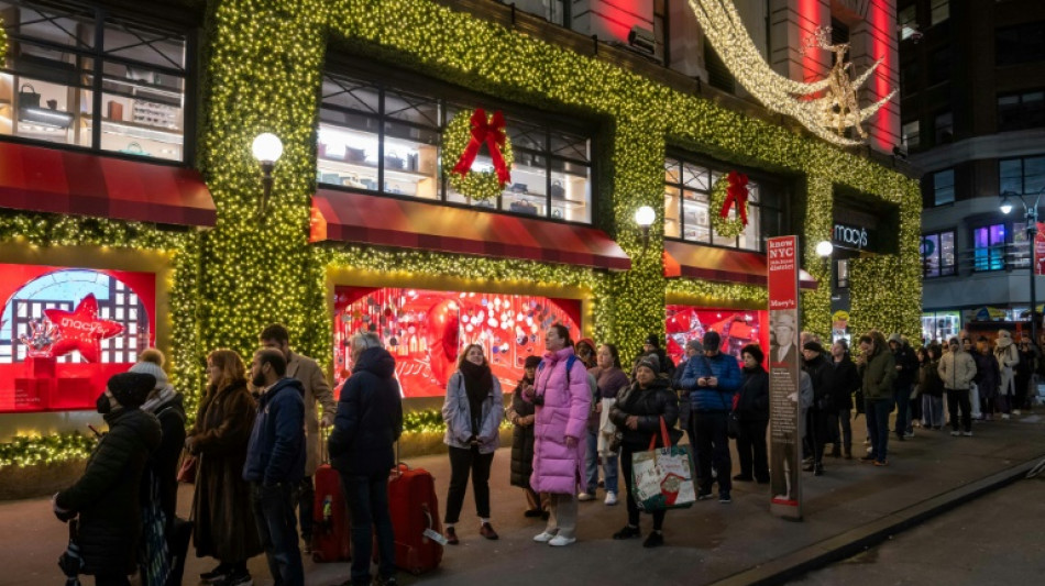 Inflação volta a subir em novembro nos EUA, a 2,4% em 12 meses