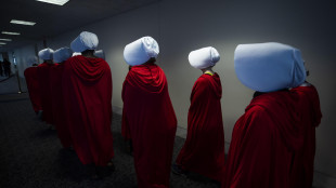 L 'esercito delle ancelle' di Atwood a Washington contro Trump