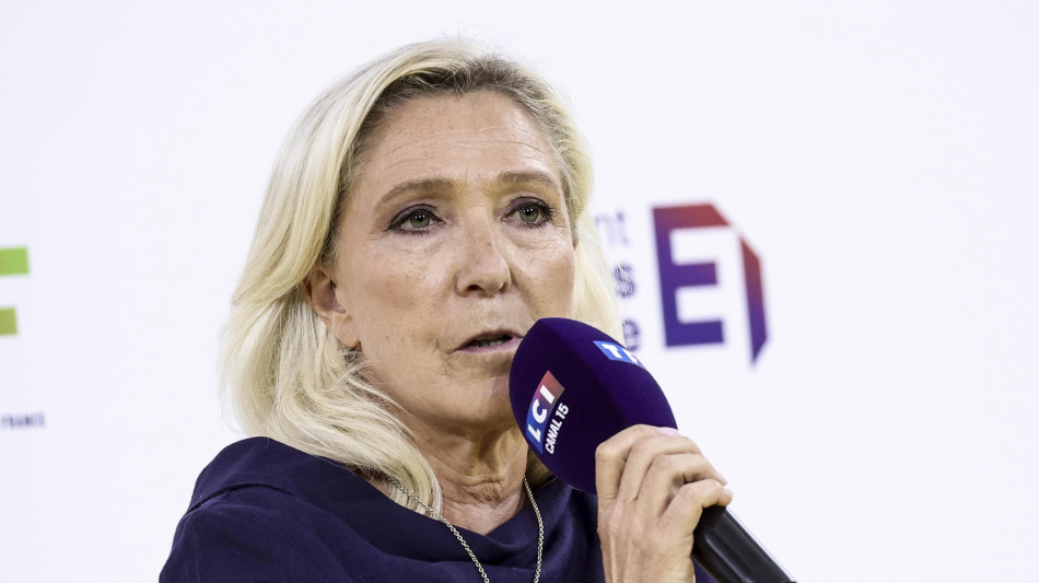 Le Pen, 'voto Islanda dimostra che un'altra Europa &egrave; possibile'