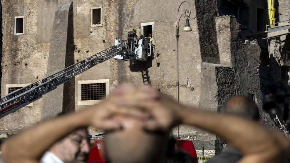 Meloni,seguo con apprensione soccorsi a Roma, vicina all'operaio