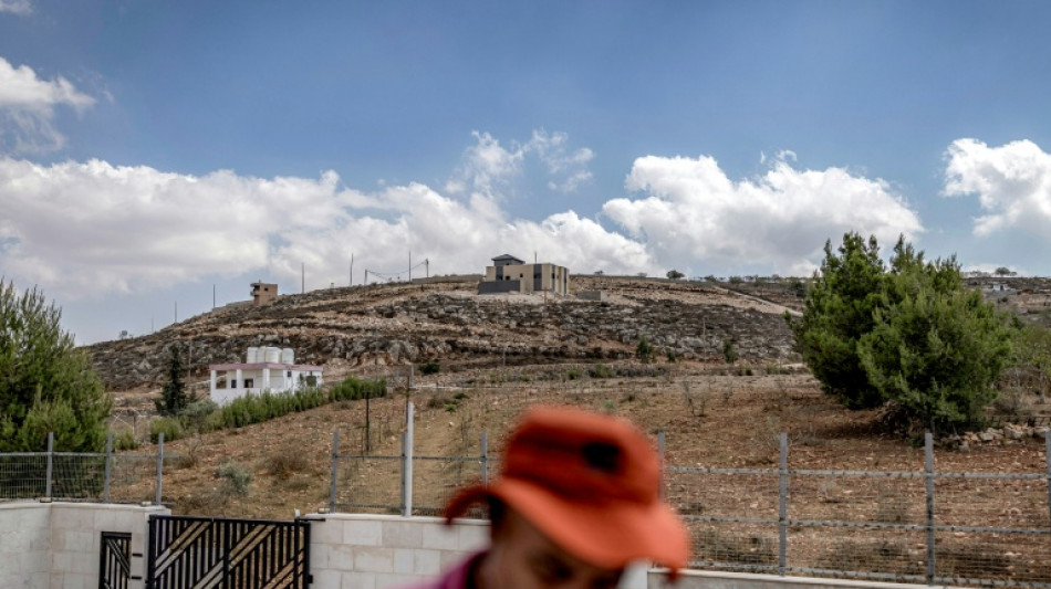 Former envoys urge joint French, UK action on Palestinian territories