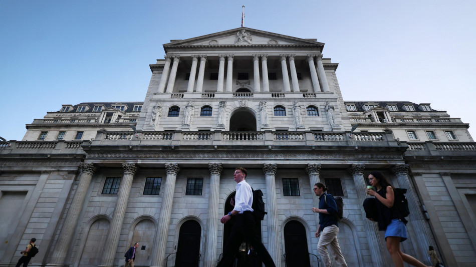 Bank of England mantiene i tassi di interesse al 4%