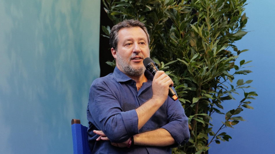 Lega, 'mega-gruppi lontani dai cittadini, vendita Mps imposta dalle norme Ue'