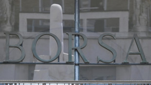 Borsa: Milano apre in leggero calo (-0,1%)