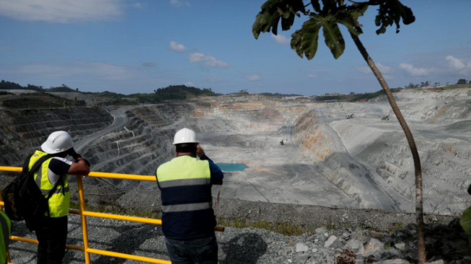 Trabajadores de mina cerrada en Panam&aacute; piden ayuda al nuevo presidente