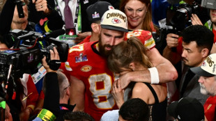 Taylor Swift doa US$ 100 mil &agrave; fam&iacute;lia da v&iacute;tima do ataque em Kansas City