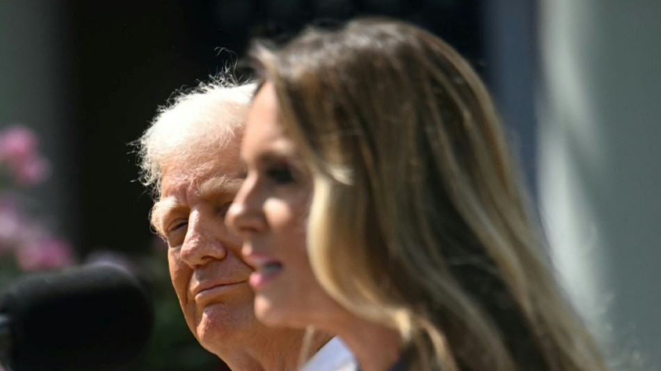 Melania Trump veröffentlicht mit KI aufgenommenes Hörbuch