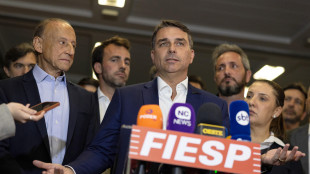 Elezioni in Brasile, sondaggio mostra testa a testa tra Lula e Bolsonaro