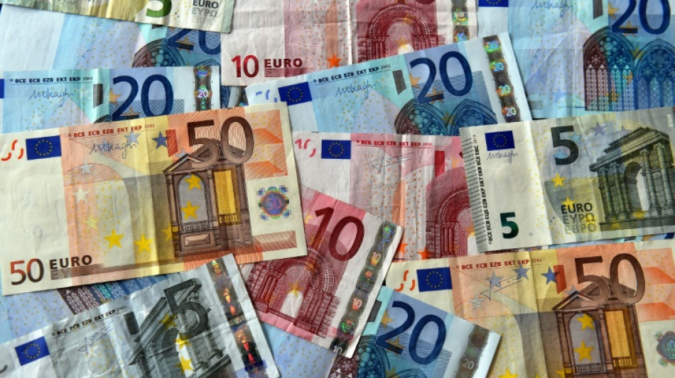 Anlagebetr&uuml;ger erbeuten mehr als hunderttausend von Senior in Nordrhein-Westfalen