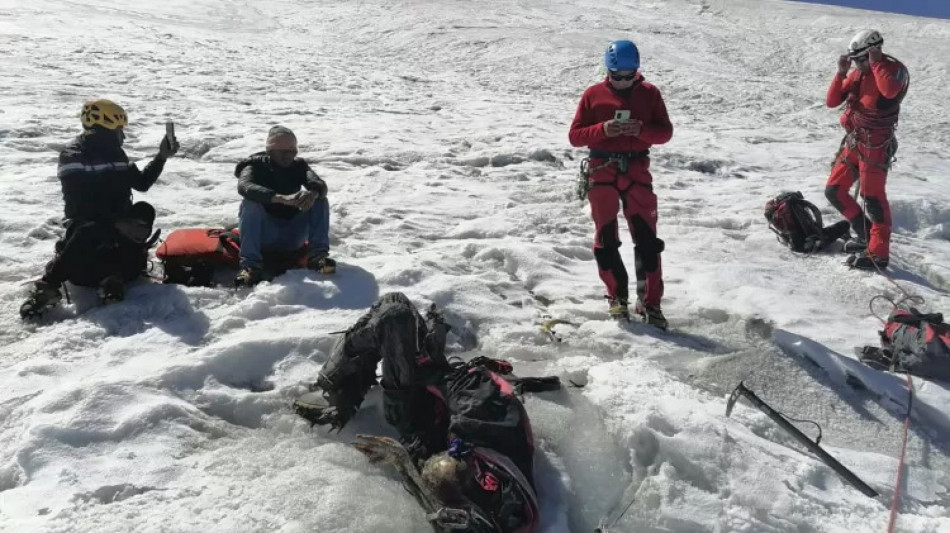 Ritrovato il corpo di un alpinista scomparso da 22 anni in Per&ugrave;