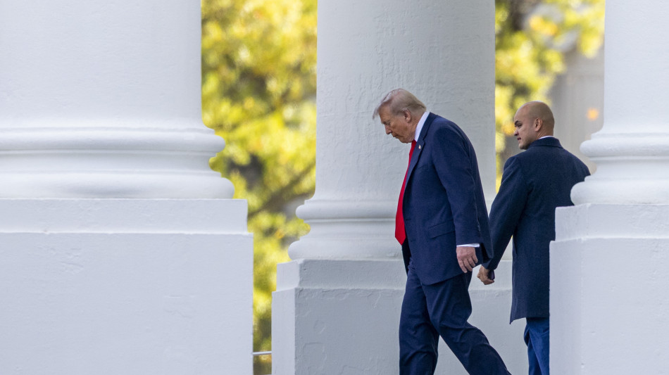 Trump, non sto valutando attacchi in Venezuela