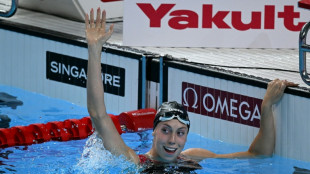 Double champion Walsh calls Phelps criticism 'frustrating'