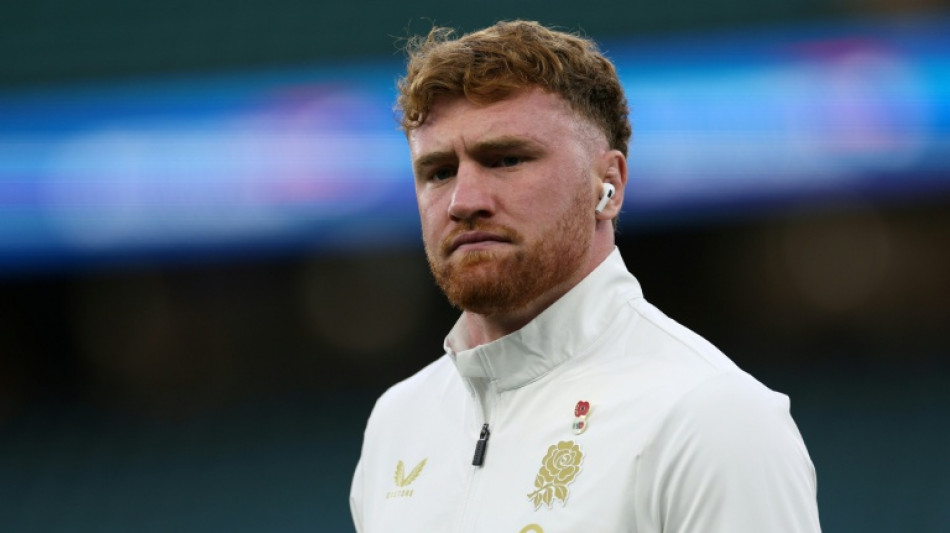 Borthwick makes one change as England seek to avoid worst Six Nations