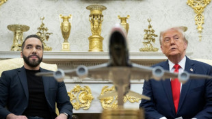 Trump repite que le "encantaría" enviar a estadounidenses a cárcel de El Salvador