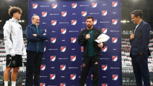 Messi Cup começa com entrega do prêmio de MVP da MLS ao astro argentino