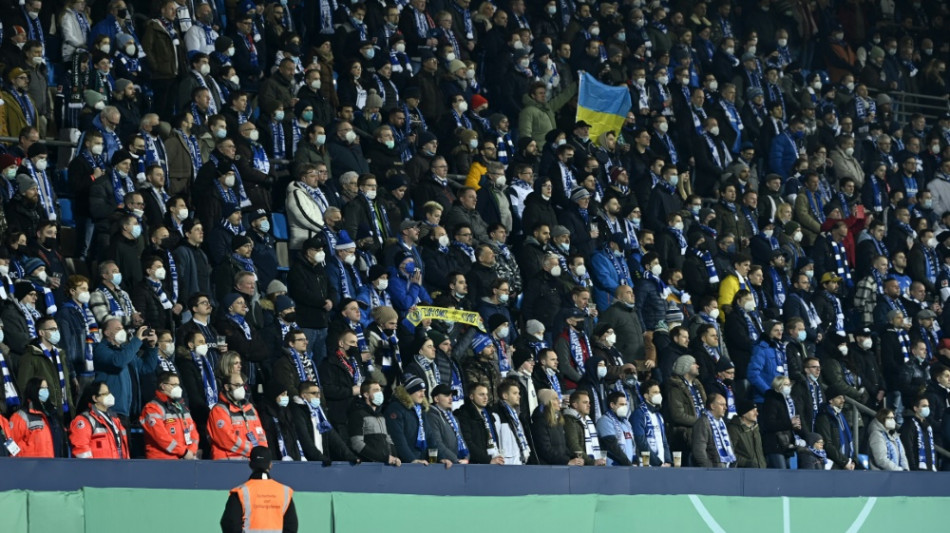 Ukraine-Hilfe: Pr&auml;mie f&uuml;r engagierte Fu&szlig;ballvereine