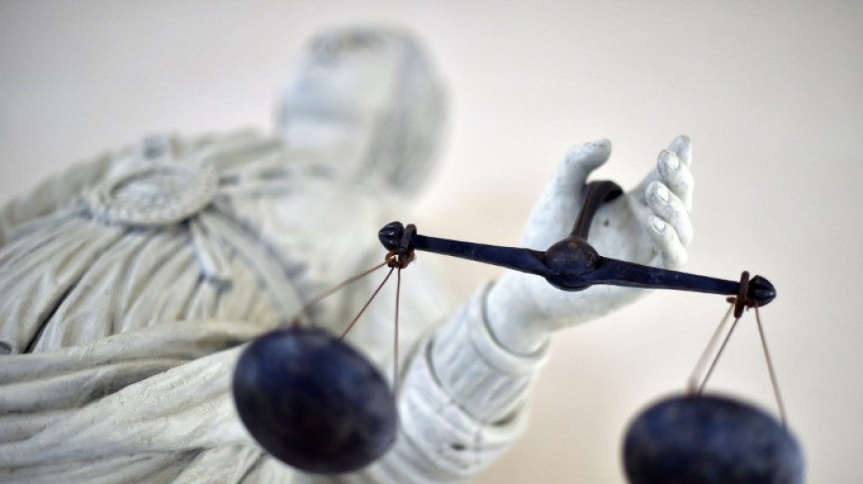 Landgericht Detmold best&auml;tigt Urteil nach Beleidigung von Politikerinnen