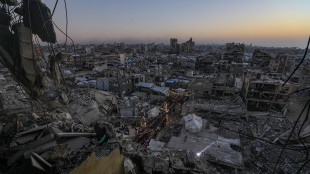 Attacchi israeliani su Gaza, almeno cinque morti